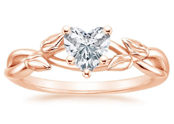 Le coeur d'OEM forment l'anneau de Moissanite, 5.5mm 9k Rose Gold Ring 0,6 carats