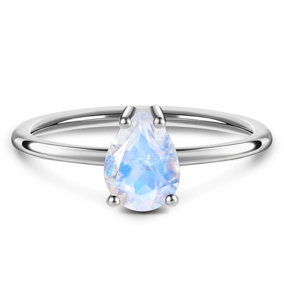 La poire a coupé l'anneau savoureux de Moonstone, 14K Rose Gold Simple Moonstone Ring