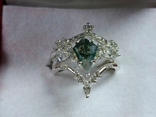 Anneau naturel de groupe de mariage de la CZ de fleur de Moss Agate Flower Shape Marquise