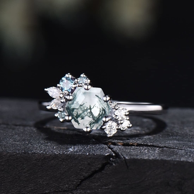 L'hexagone a coupé Moss Agate Vintage Unique Moissanite naturel Ring For Art Deco nuptiale