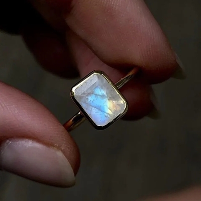 925 bijoux d'usine de conception plaqués par or solide unique de Sterling Silver 18K Ring Large Moonstone Ring Fine