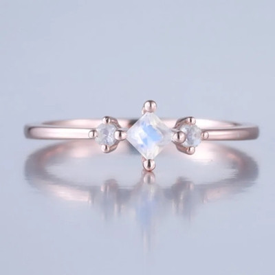 Anneau savoureux de 925 Sterling Silver Fashion Design Exquisite Moonstone