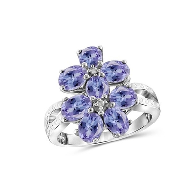 Or du carat T.G.W. Tanzanite 14kt de 1/2 au-dessus de bague de fiançailles de Sterling Silver 5-Stone CZ