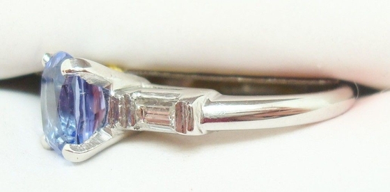 anneau naturel véritable de Tanzanite d'ovale de l'or 14k blanc avec la CZ
