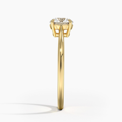 Le laboratoire ovale bleu a créé le saphir et la Cinq-pierre Ring With Silver de la CZ
