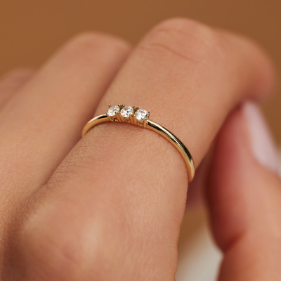 Or Ring With Zir Conia de Monte Napoleone Stella 9K