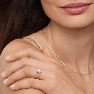Bijoux Diamond Engagement Ring For Girls d'or jaune de 9 K