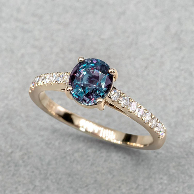Les bijoux de 925 Sterling Silver Synthetic Alexandrite Stone, laboratoire de 8MM ont créé des anneaux d'Alexandrite