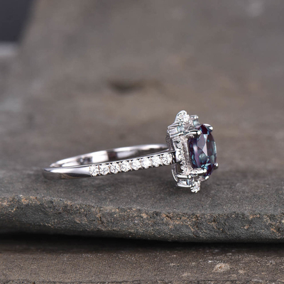 Les bijoux de 925 Sterling Silver Synthetic Alexandrite Stone, laboratoire de 8MM ont créé des anneaux d'Alexandrite