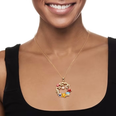 perle cultivée par 4-5.5mm et .14 ct. t.w. Diamond Sea Life Necklace en Sterling Silver et or 18kt au-dessus de Sterling Details