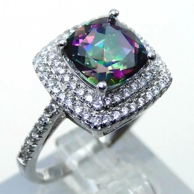 Les bijoux argentés de 925 Serling placent la coupe Topaz Engagement Ring mystique de coussin