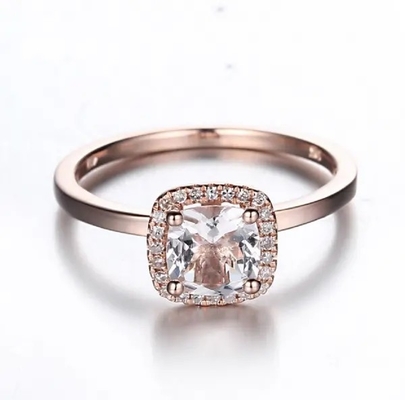 925 boucles d'oreille de manchette de Morganite de Platedt d'or de Sterling Silver Round Shape Rose