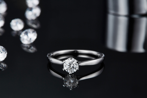 0.5ct forment l'anneau de Diamond Jewelry With Silver Women de laboratoire de Hexgonal