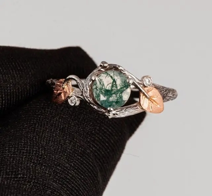 Le rond 925 vert argenté a formé l'anneau de mariage unique de vente de Moss Crystal Meaning Agate Jewelry For