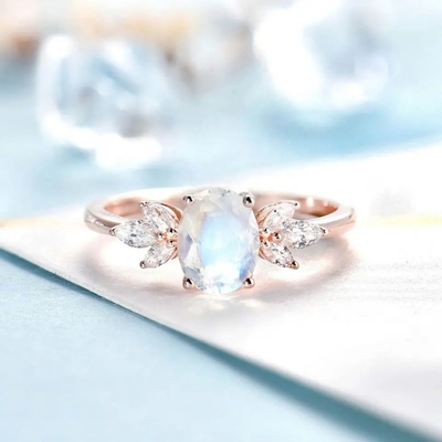 Les femmes 925 d'or de Rose que Sterling Silver Bridal Marquise Jewelry a facetté l'ovale ont coupé l'engagement Ring For Women de Moonstone