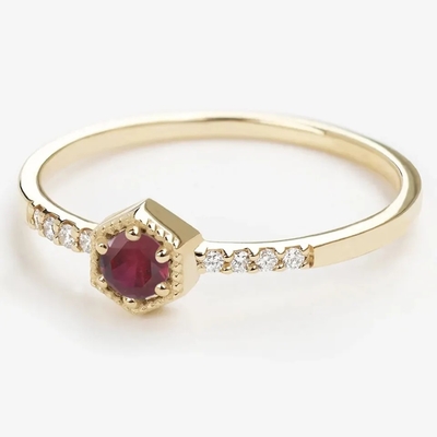 Engagement minimal Ring Dainty Unique de Sterling Silver Natural Ruby Hexagon de cadeau