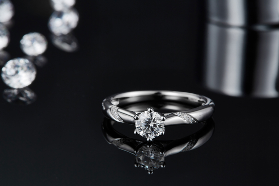 Engagement blanc de 925 Sterling Silver Custom Moissanite Ring