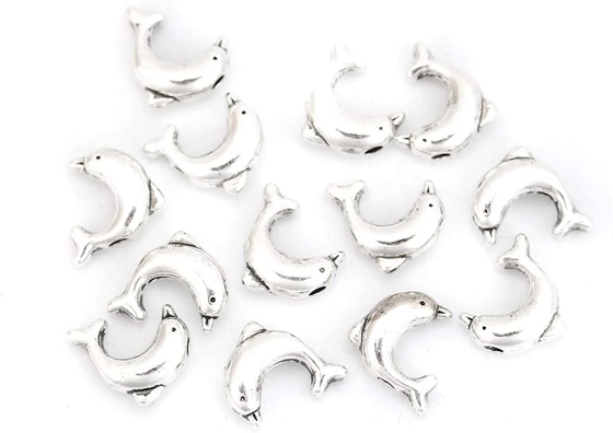 L'entretoise de découvertes perle des charmes de dauphin - 95 paquets, 10mm avec des charmes de trou de 1.3mm pour le métier et bijoux effectuant des livraisons