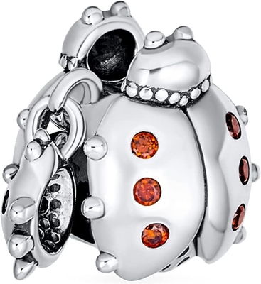 Personnalisez les perles rouges de charme de Lucky Ladybug Insect Gardener Dangle pour des années de l'adolescence de femmes