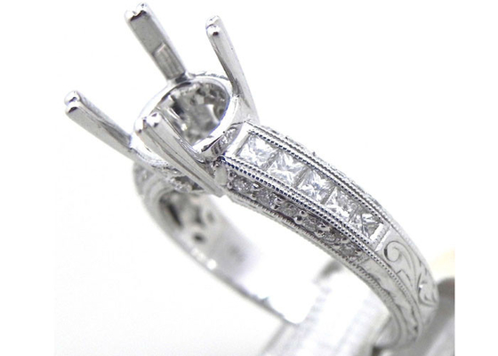 ODM d'anneau de bijoux du bâti 1.08Ct du diamètre 3x3mm semi pour le matériel d'or blanc de l'engagement 18k