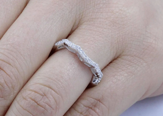 ODM Diamond Wedding Rings naturel, promesse d'OEM de style de halo sonne la dimension de 6.5mm