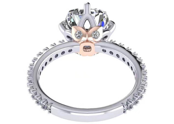 Or blanc Diamond Ring, bague de fiançailles 8.13×7.87×5.13mm d'OEM 18k de coupe de coussin