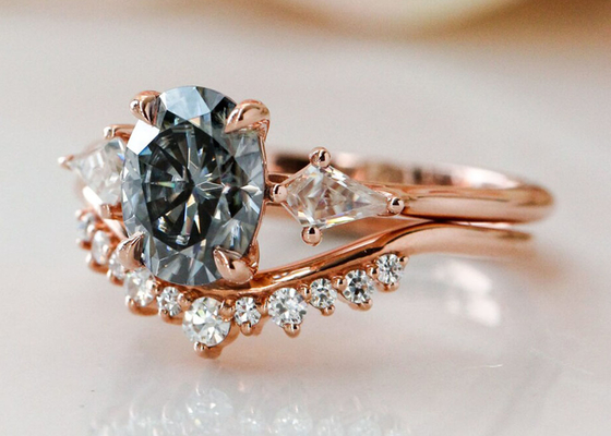 couleur de gris de l'anneau développée par laboratoire 9K de 1ct Moissanite pour l'ODM d'engagement
