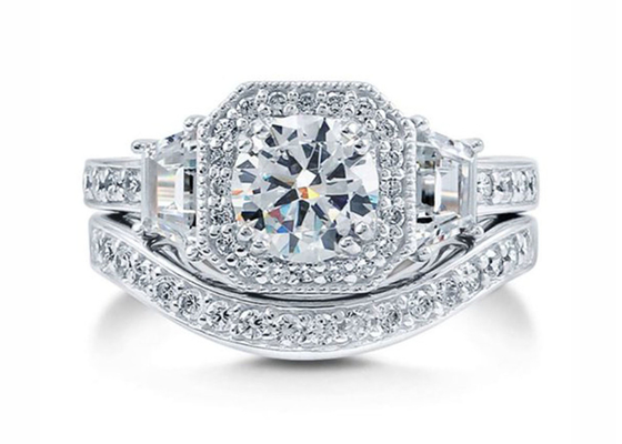 Coupe de 6.5MM 1ct Diamond Engagement Wedding Rings Round pour l'anniversaire