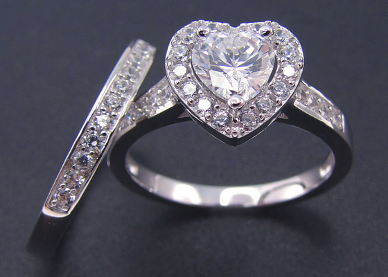Taille en pierre brillante de Diamond Ring 1pcs 6.5MM de coeur de carat de la coupe 1