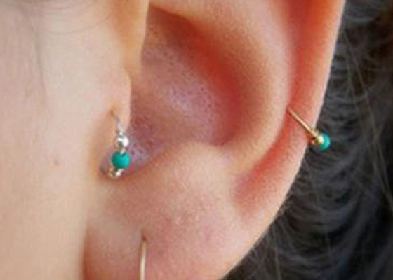 Perforation de nez d'or du cercle 18K avec Opal Inner Diameter naturel 8-12mm