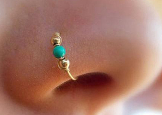 Perforation de nez d'or du cercle 18K avec Opal Inner Diameter naturel 8-12mm