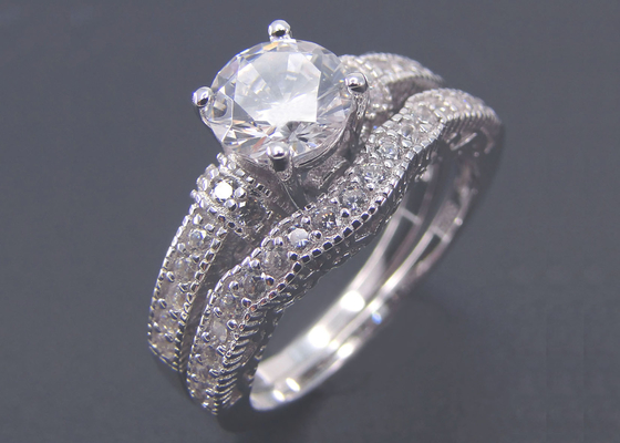 ODM d'OEM de forme de Diamond Engagement Wedding Rings Round de 2 carats