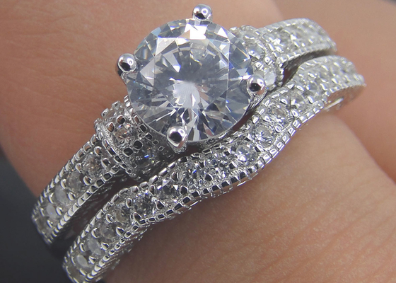 ODM d'OEM de forme de Diamond Engagement Wedding Rings Round de 2 carats