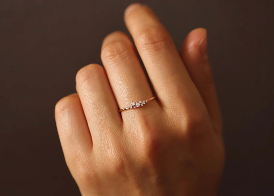 Vrai Diamond Jewellery Ring Brilliant Cut ODM solide de 14K pour l'anniversaire