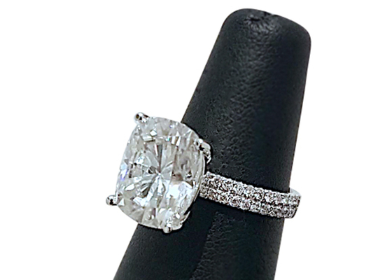 Bijoux 20pcs de l'or massif 14K de 6×8MM avec le diamant 1.5ct ovale