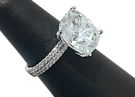 Bijoux 20pcs de l'or massif 14K de 6×8MM avec le diamant 1.5ct ovale