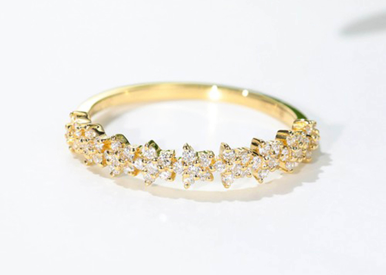 étoile Diamond Ring, engagement Ring For Women Girl de l'or 0.54ct de l'or 18k de 1.3mm