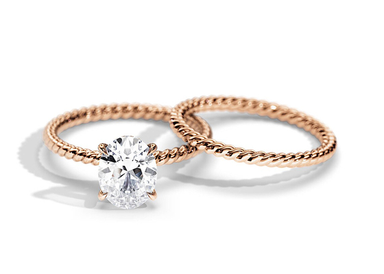 Anneau d'or ovale de la coupe 9K 1.5ct 6×8MM avec la fourche de Moissanite plaçant le type