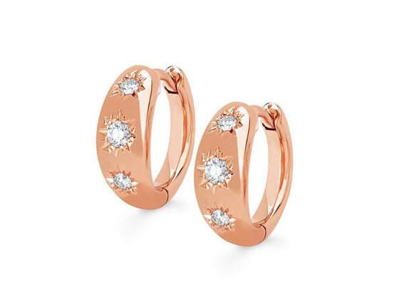 boucles d'oreille de cercle de Huggie d'or de taille de 12mm avec la coupe de rond 0.16ct CZ