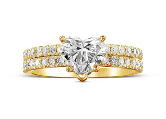 ODM 18k Rose Gold Diamond Ring Heart a coupé avec la bande assortie 2.75CT